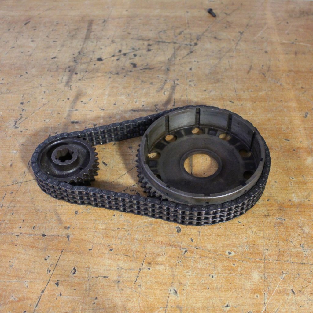 IMG_3482 Triumph TR6 T120 koppeling korf/ Triumph TR6 T120 clutch basket 57-1470 - Afbeelding 1