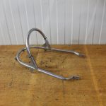 Triumph spatbord beugel 83-2768/ Triumph lifting handle 83-2768 - Afbeelding 3