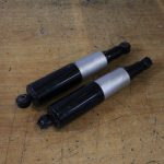 Triumph BSA Norton schokbrekers(1)/ Triumph BSA Norton rear shocks(1) - Afbeelding 3
